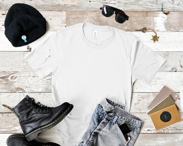 "Unversal Headwrap" T-Shirt